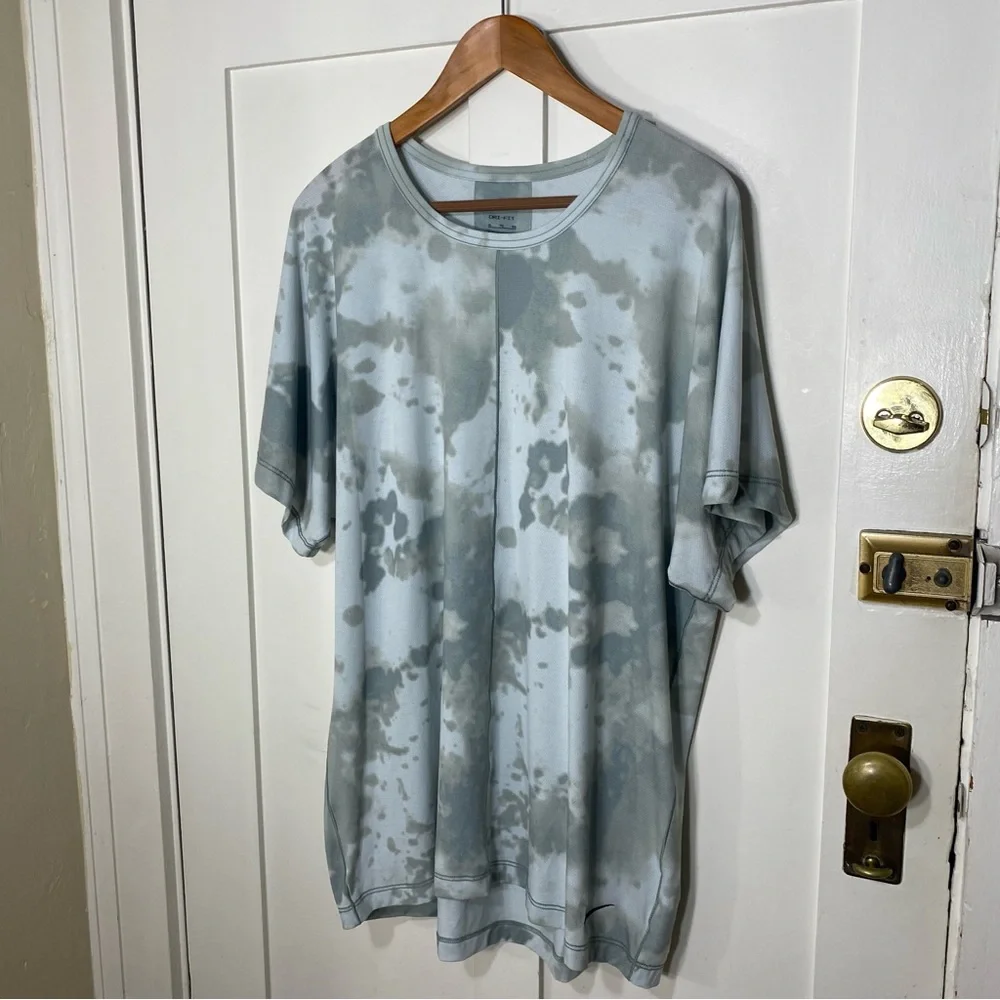 Nike Yoga Dri-fit Allover Print Yoga Top Blue Green XL